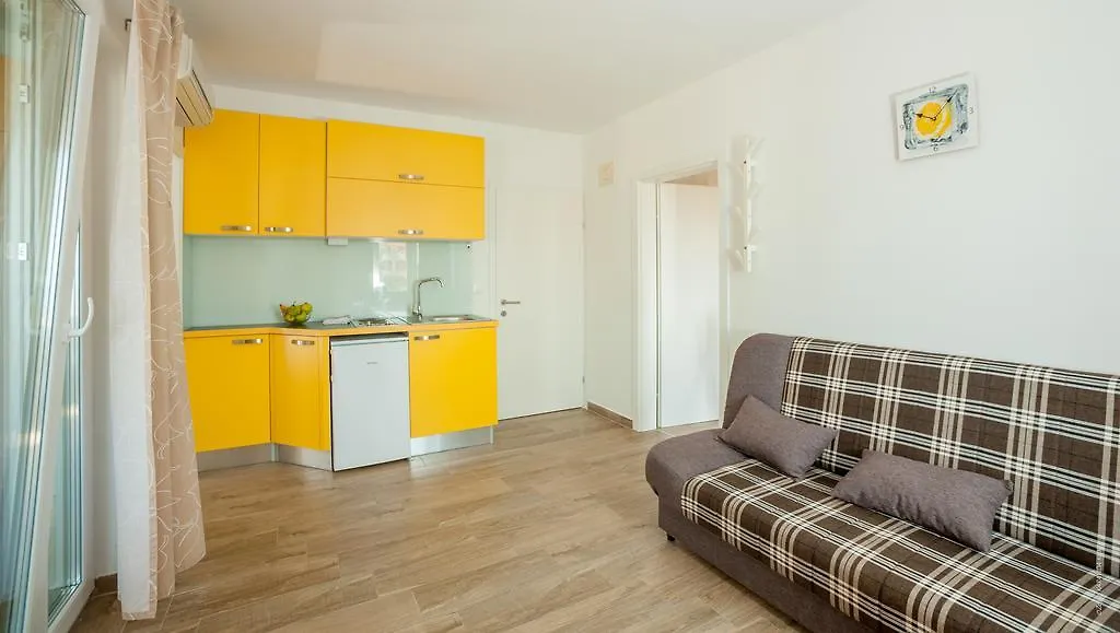 Ultima Apartments Povljana Croatia