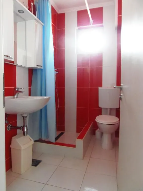 Ultima Apartments Povljana Croatia