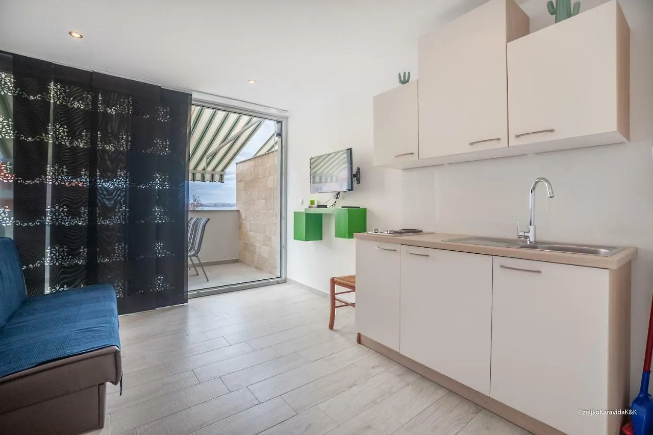Ultima Apartments Povljana Croatia