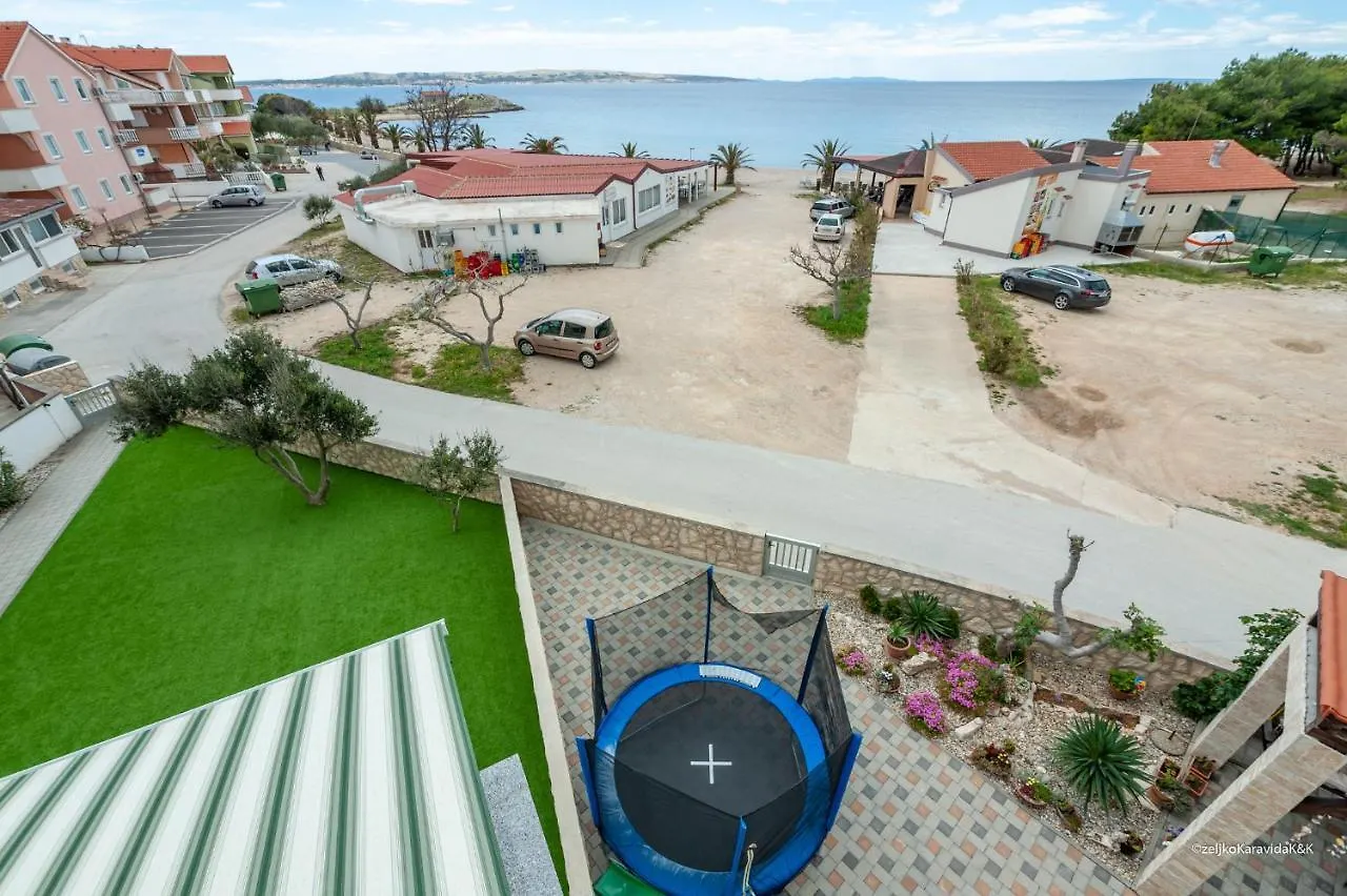 Ultima Apartments Povljana